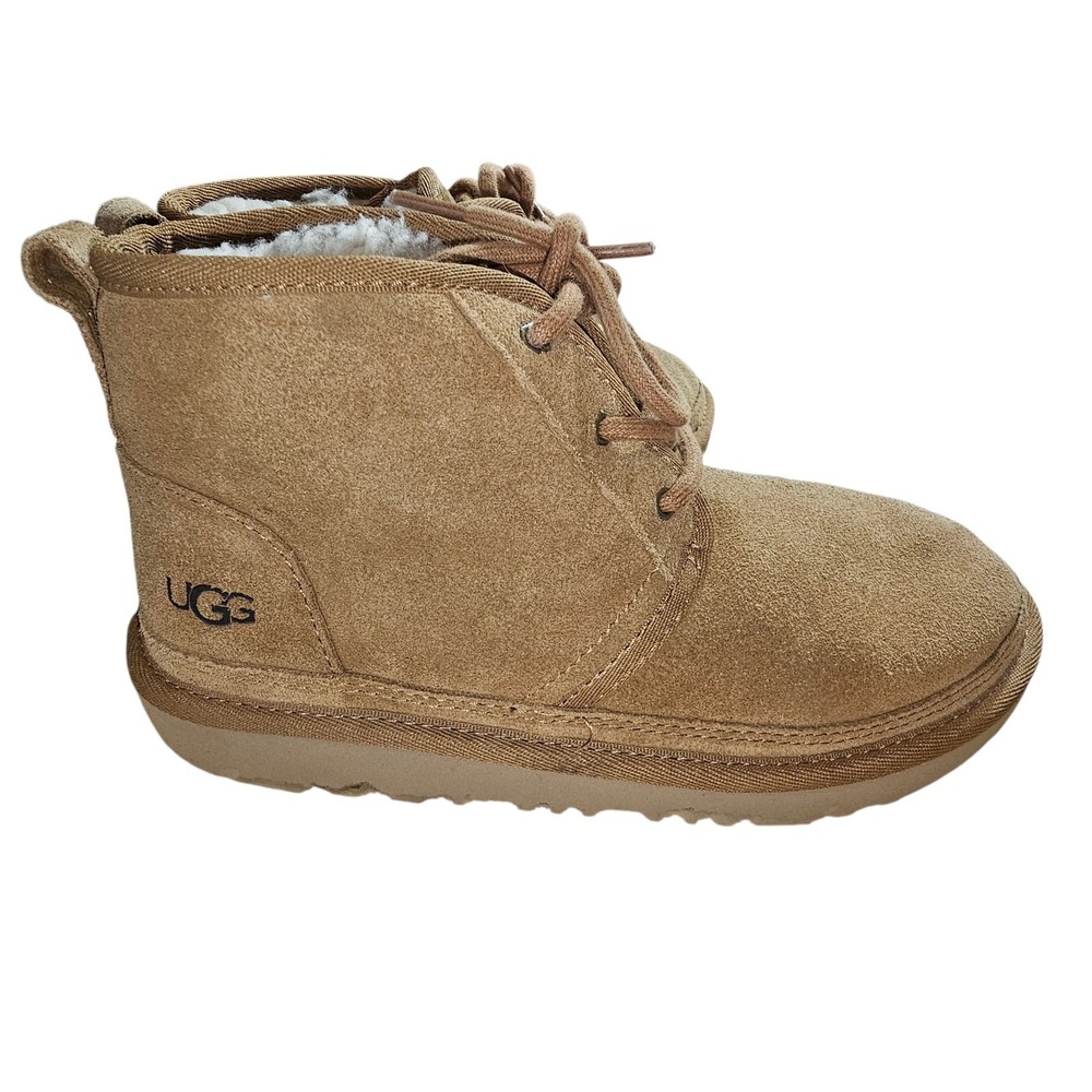 UGG Youth Boys Boots Size 4 Neumel Chukka Chestnut Suede Shearling Fur Lined